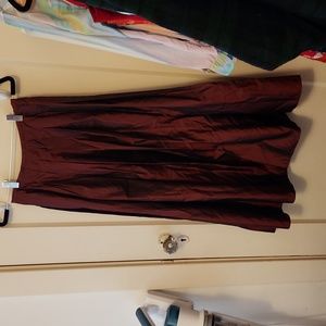 Silk pleated skirt